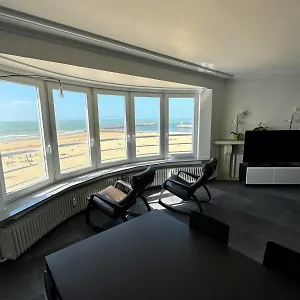 https://oostende-zeezicht-majestic-6.hotelsghent.com